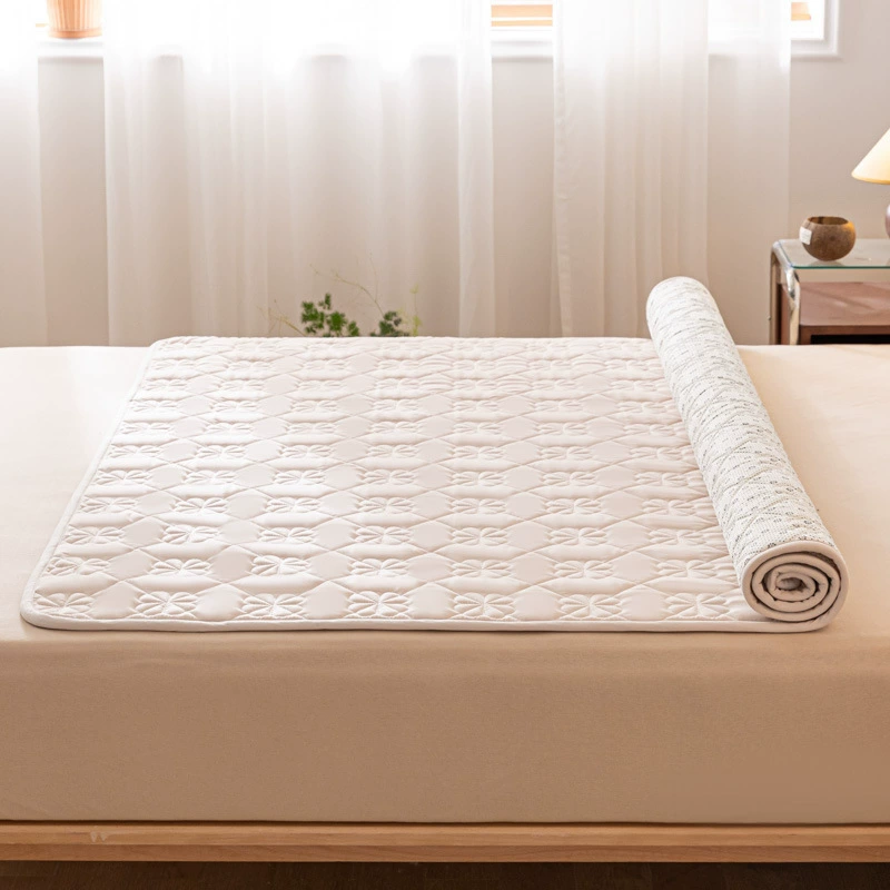 Quilted non-slip thin mattress for students