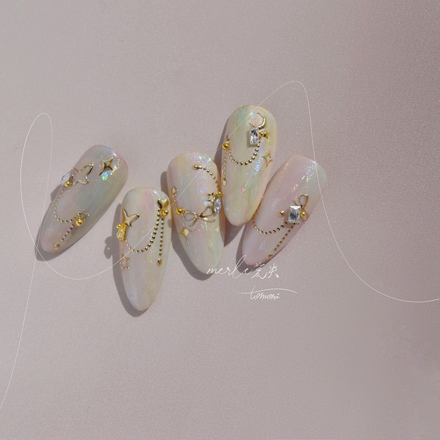 Tomoni dorado pegatinas de uñas sin pérdida de cooperación japonés retro pegatinas de uñas al por mayor mariposa MS459