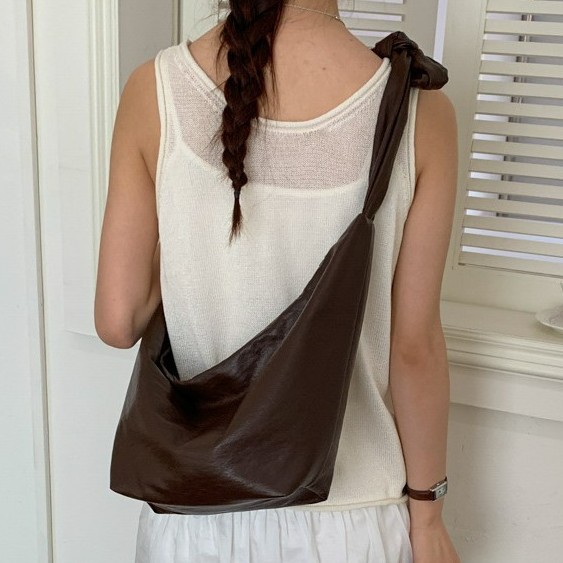 Cross-Border New Large Capacity Soft Leather Retro Dumpling Bag Women's Versatile Hobo Bag Crossbody Bag Commuter Shoulder Bag - Thumbnail 3