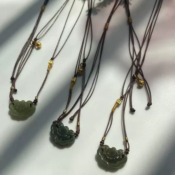 Natural Hetian Jade Ruyi Retro Sweater Chain, Handmade Braided Leather Cord, Original Design, Adjustable, New Style, Versatile