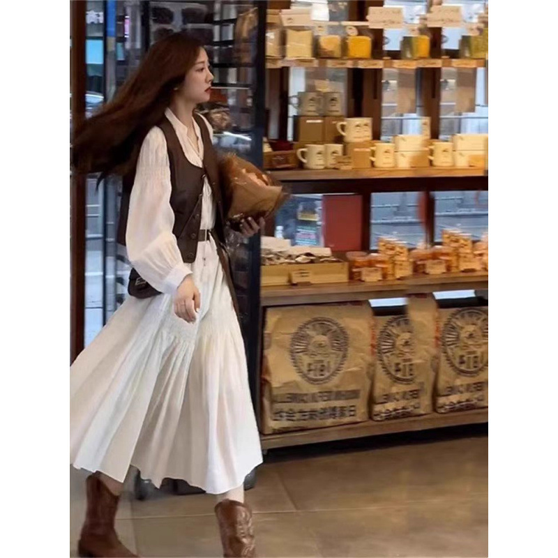 Bohemian Style Dress for Women 2025 Spring Yunnan Travel Photo Vacation Wear White Long Skirt with Vest