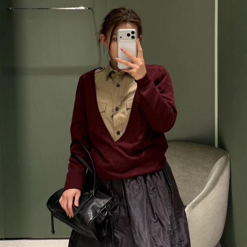 Old Money Style Deep V-Neck Wool Blend Pullover Knit Sweater, Loose Fit, Versatile, Slimming, Casual Layering Top Old Money Style Deep V-Neck Wool Blend Pullover Knit Sweater, Loose Fit, Versatile, Slimming, Casual Layering Top