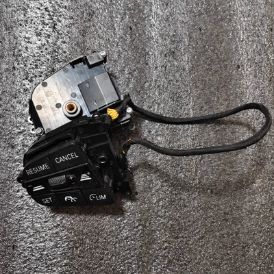 BDC3 cruise control switch, Steering wheel