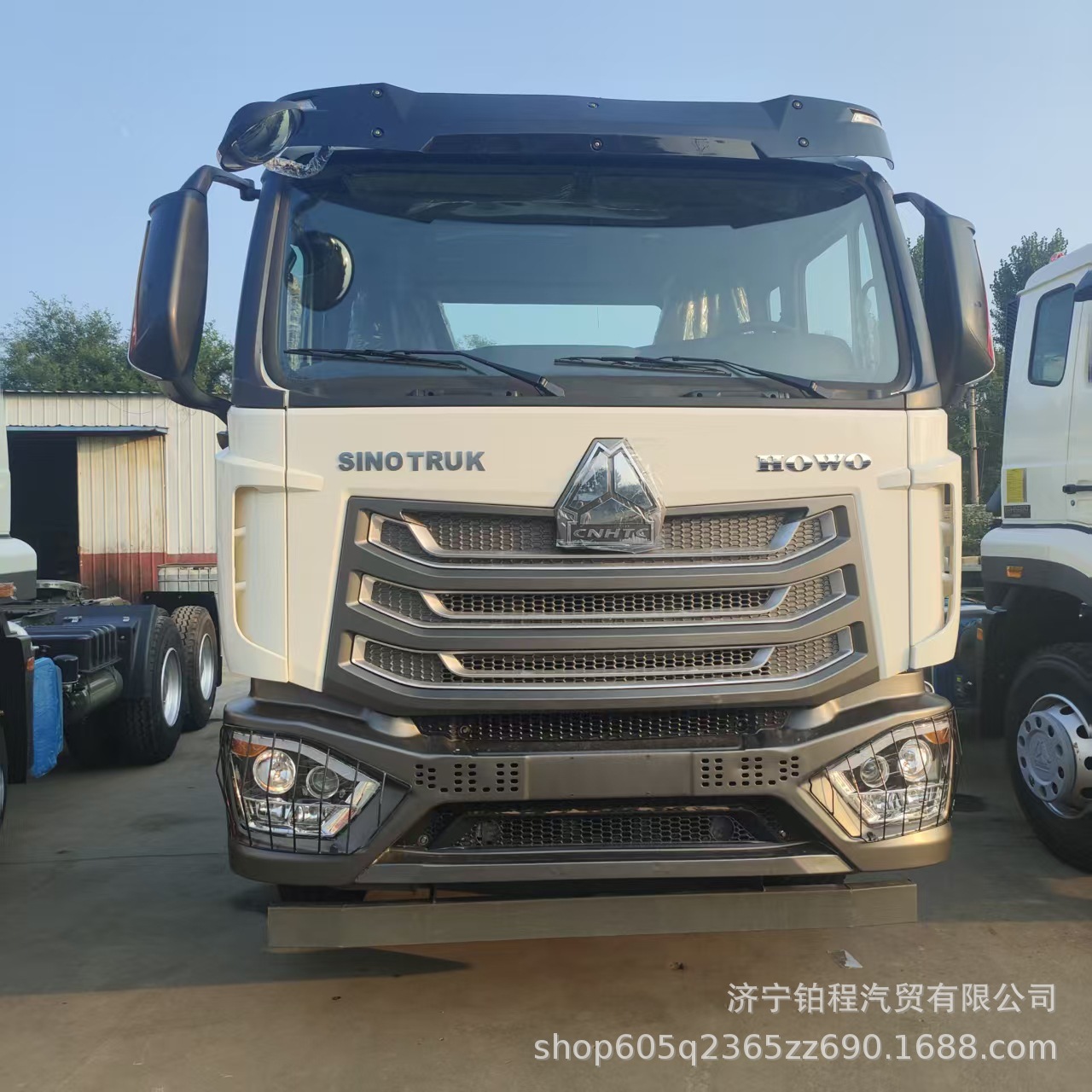 Brand new HOWO NX tractor head 5.6m with large box dump truck and large pump engine, available for immediate delivery, specifically for mining areas