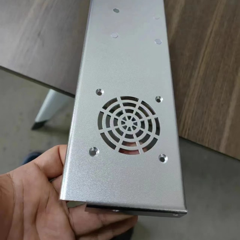 厂家生产电源外壳 机械外壳 金属护栏 金属壳体喷塑模具铝制