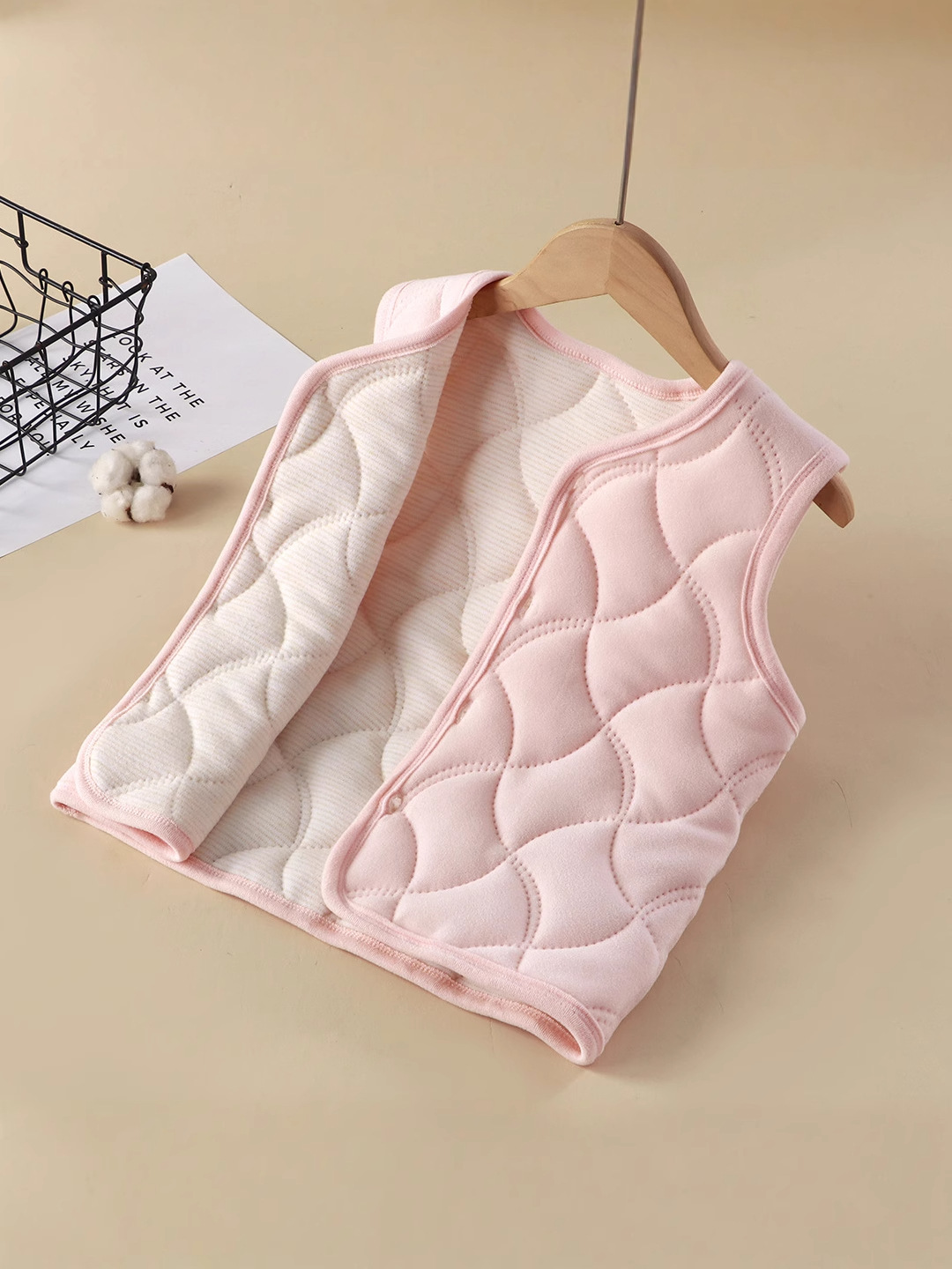 Nuevo chaleco caliente para niños otoño y invierno más vello en invierno estudiantes vestidos con artefactos mágicos uniformes escolares en invierno chaleco de algodón intercalado de tres capas