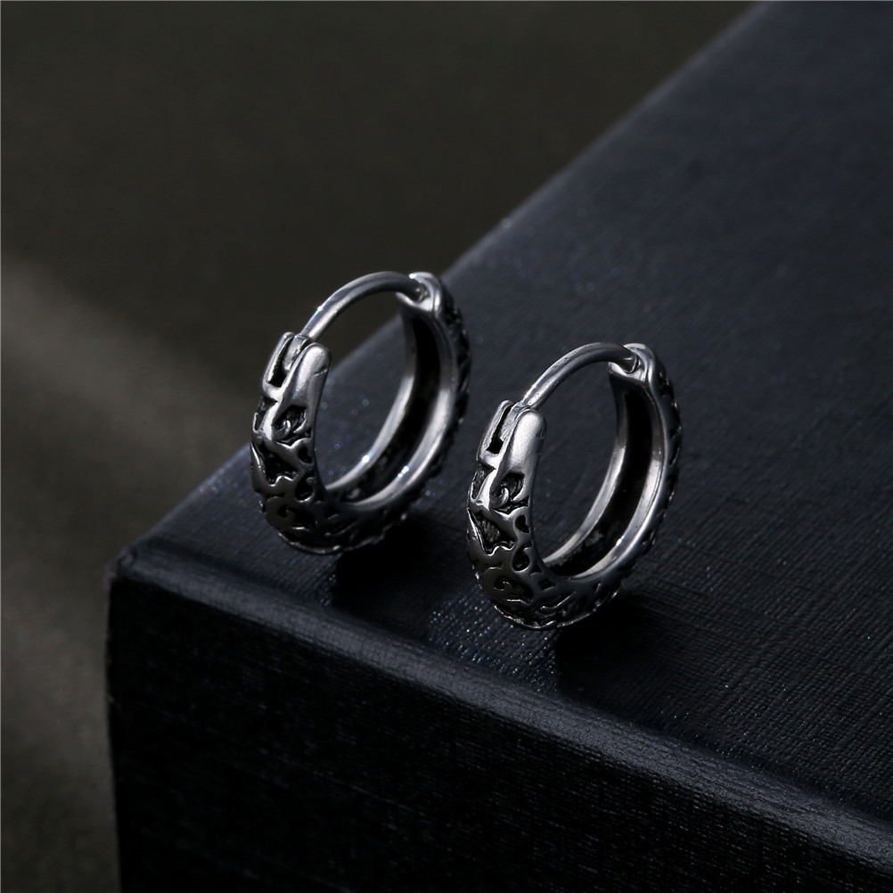 1 Piece Punk Geometric Titanium Steel Plating Men's Hoop Earrings display picture 2