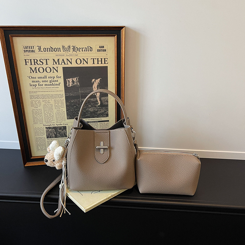 Practical Crossbody Hobo Bag With Trendy Lychee Pattern Design_voghion.com