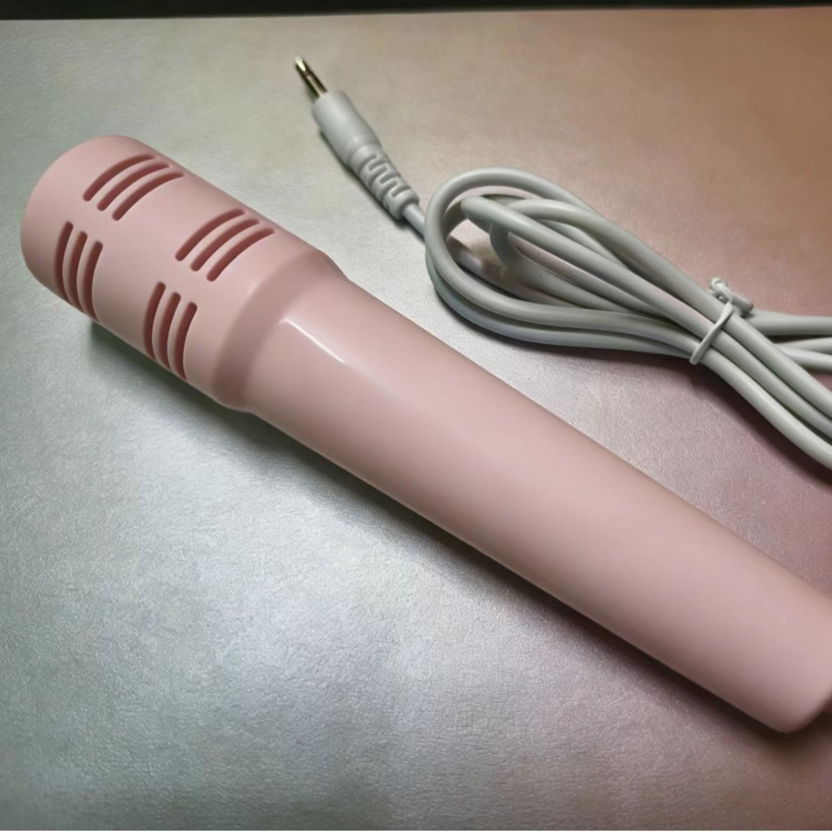 Ma-109 Wired Microphone Manufacturer Direct Sales New Microphone Prop Microphone