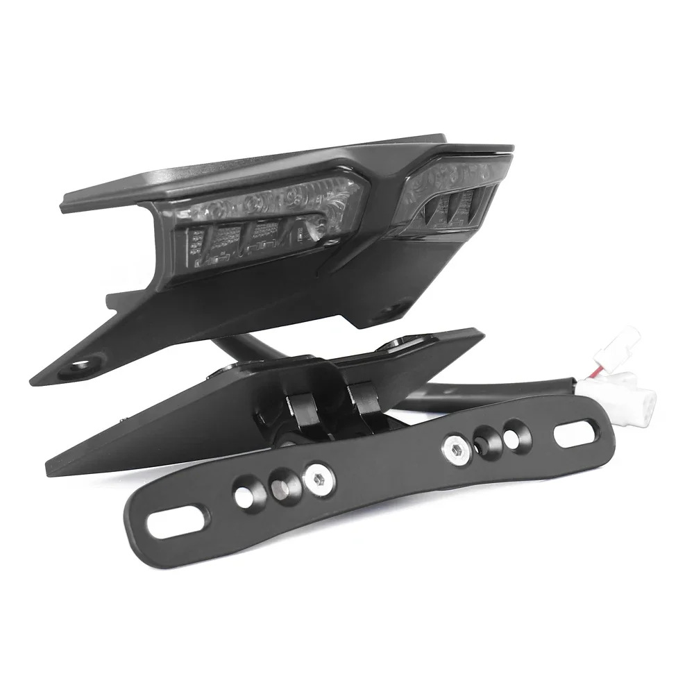 Suitable for Suzuki Gsx-8S/8R 2023-2025 Integrated Led Taillight Short Tail Modified License Plate Holder