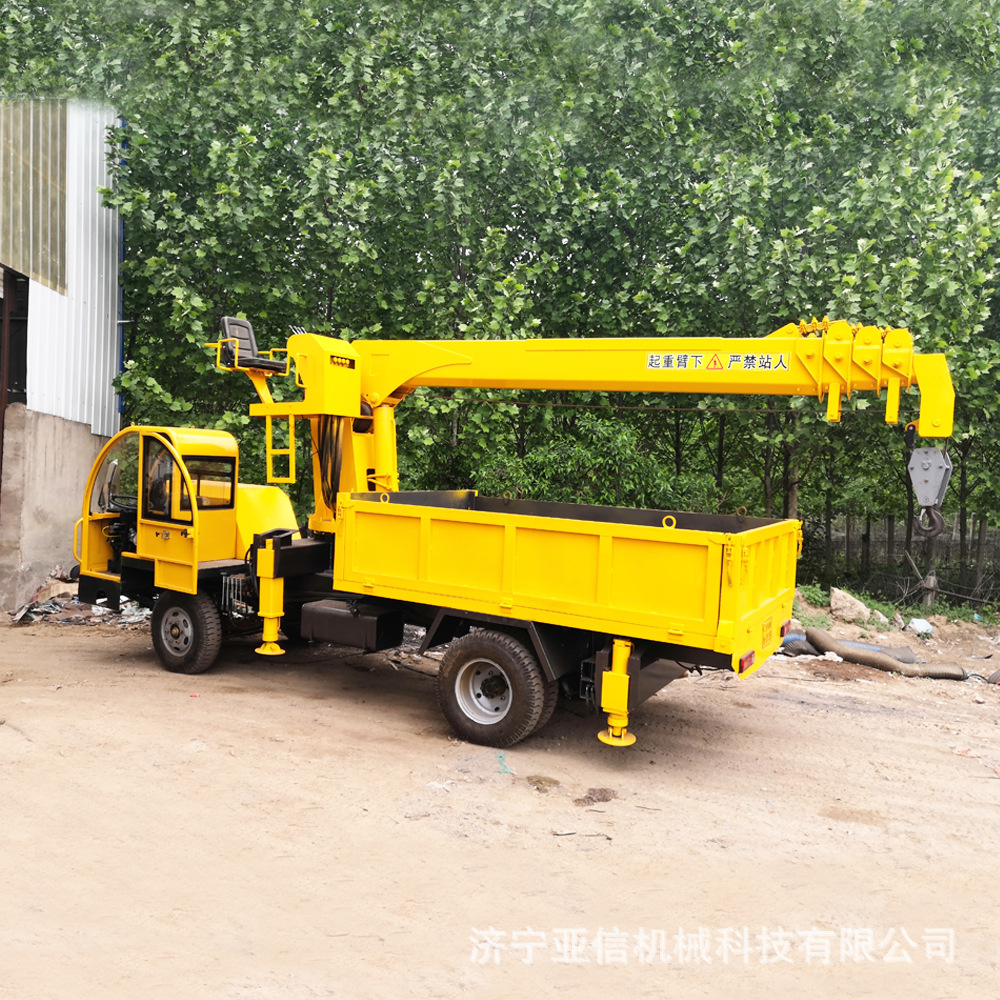 园林绿化3吨5吨6吨四不像随车吊 四轮平板吊车 自备吊