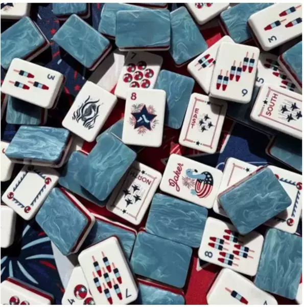 (In-stock direct delivery) Supply of foreign trade mahjong, American commemorative fireworks, blue water ripple acrylic American mahjong