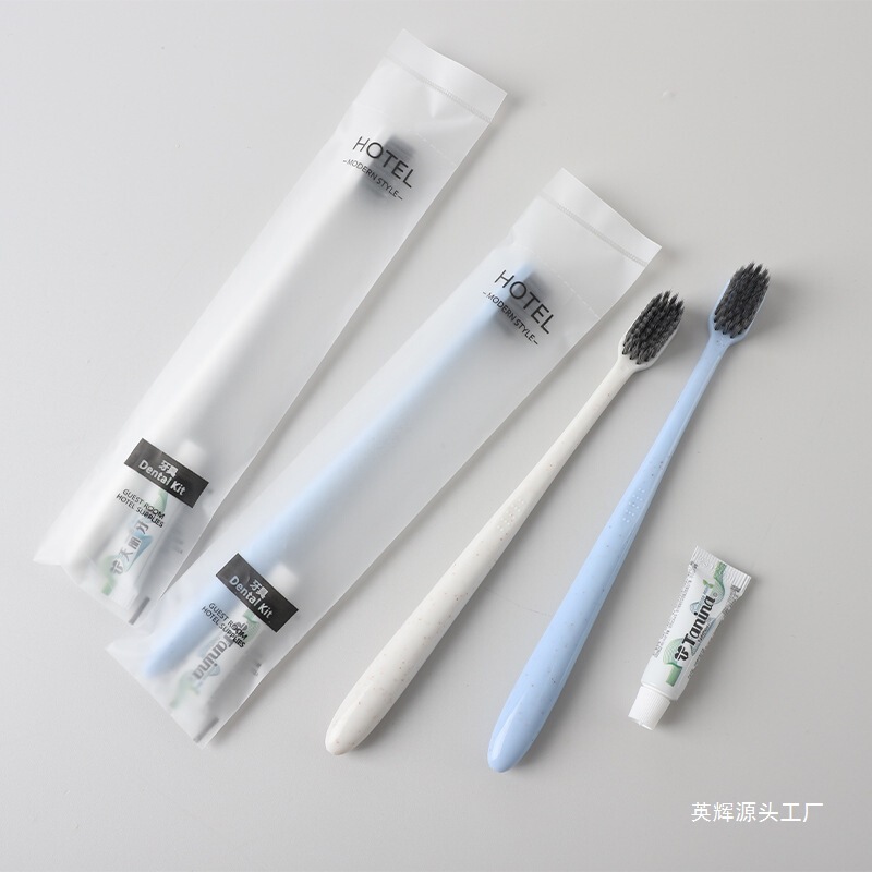 大人用の柔らかい毛の竹炭を使用した使い捨て歯ブラシ、家庭用、ホテル、B&B、トラベルクラブ、男性と女性用|undefined