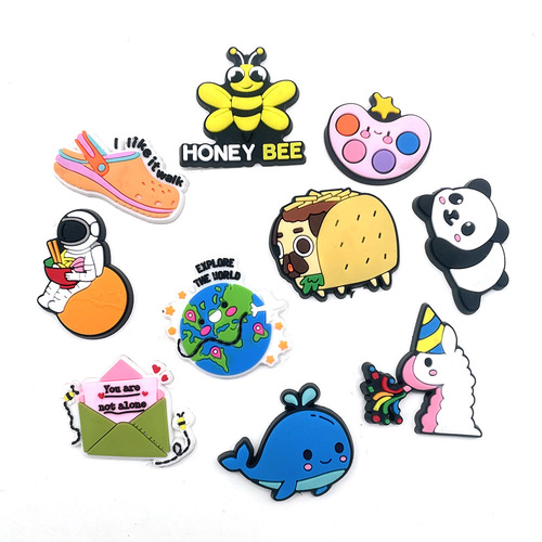 Adorable cute cartoon animal holey shoes flower shoe buckle PVC soft rubber personalized DIY garden shoe decoration buckle