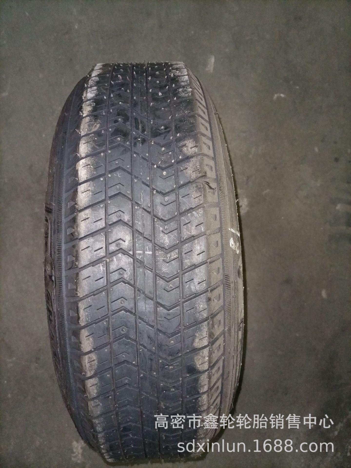 ST175/80D13 205/75D14 215/75D14 225/75D15 拖车轮胎