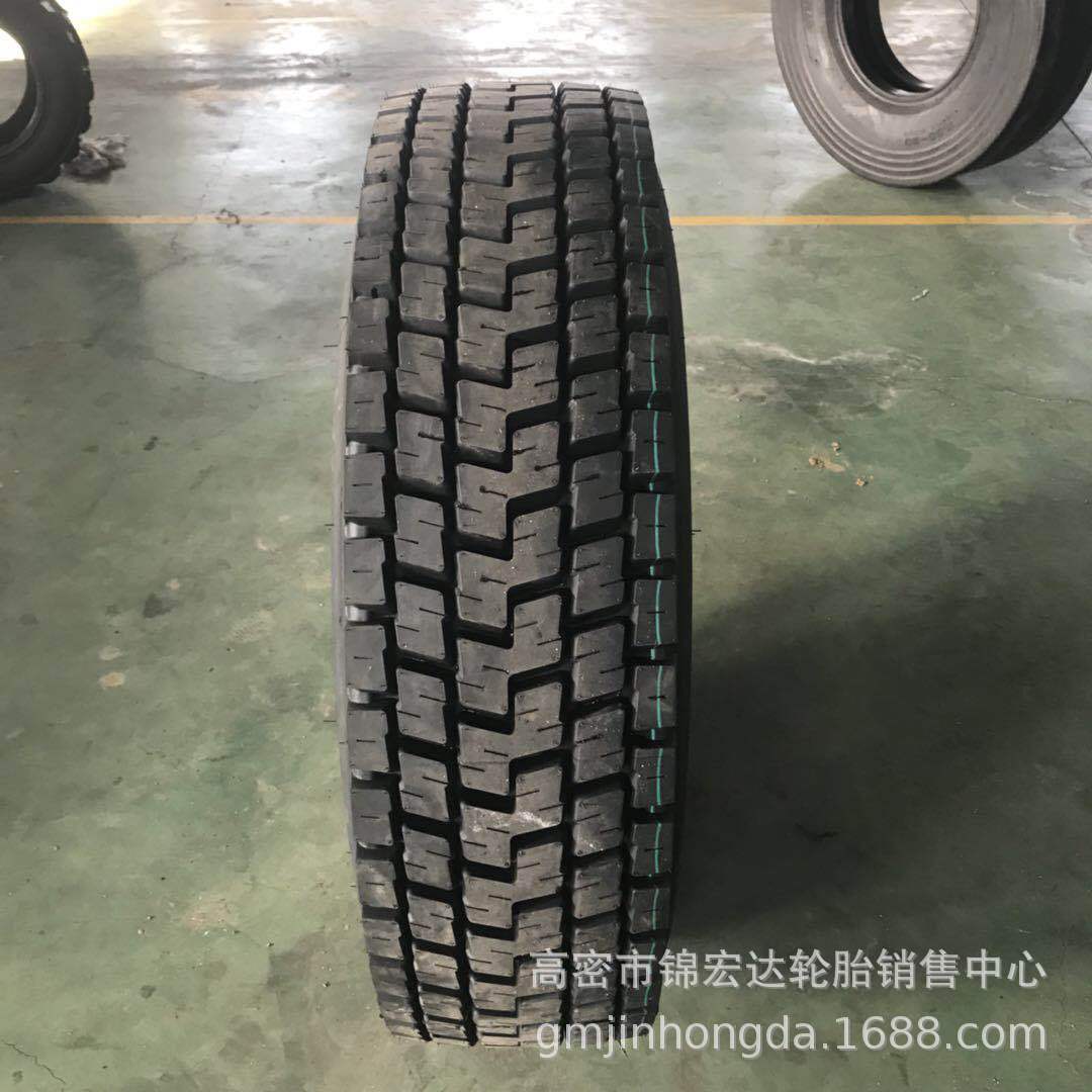 供应315/80R22.5  315/70R22.5 12R22.5载重汽车子午线真空轮胎
