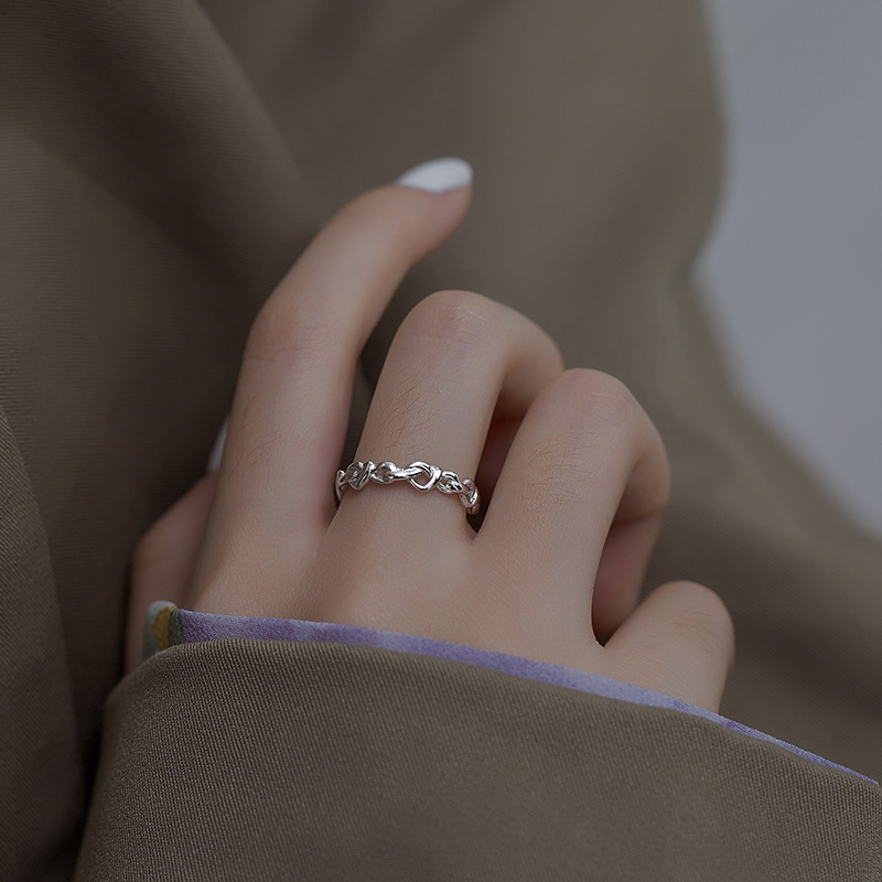 Bague en argent pur haut de gamme pour femme, personnalité à la mode, tempérament de luxe léger, design de niche, bague à bouche ouverte_voghion.com