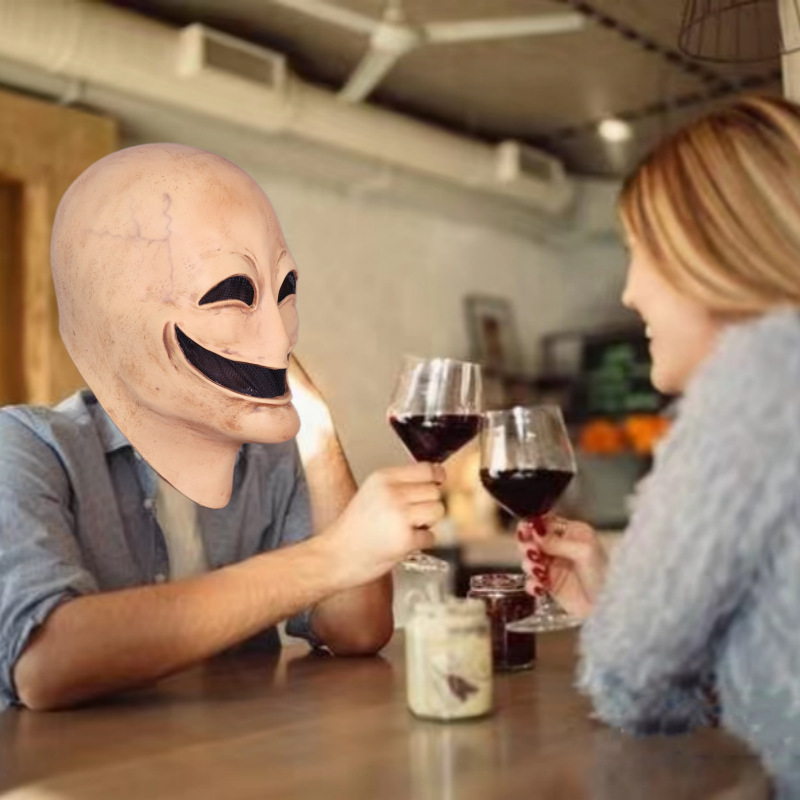 笑顔宇宙人マスク無顔男頭セットハロウィーンパーティーは恐怖化粧舞踏会の国境を越えた新型を責める