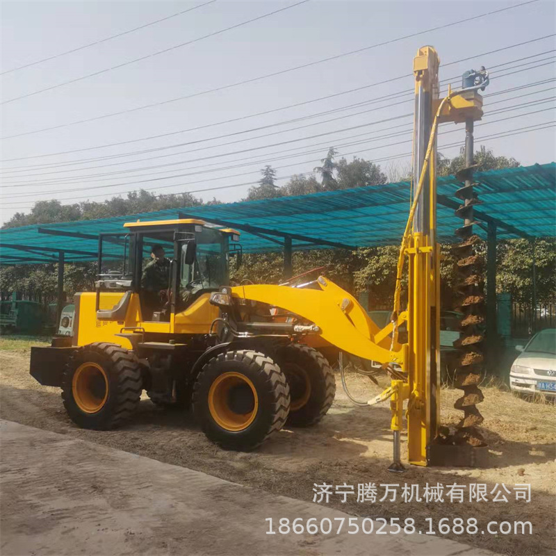 930铲车光伏螺旋钻机厂家 双液压马达动力头 拧螺旋地钉挖机