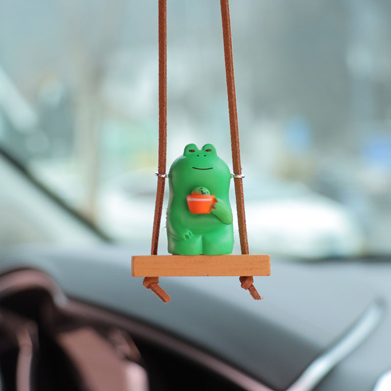 Cartoon frog sitting sofa cross-border car decoration interior pendant pendant car pendant decoration