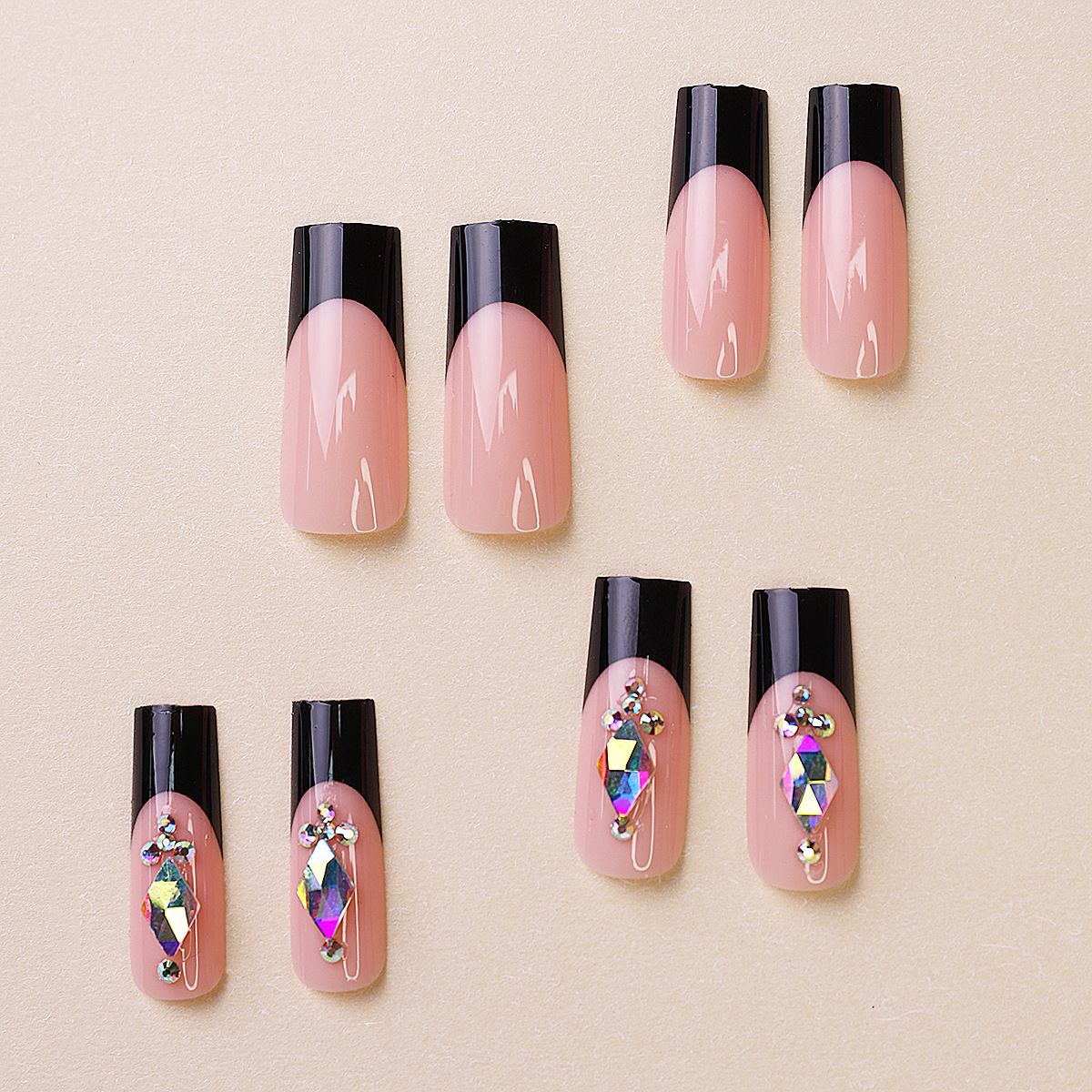 Fuente de fábrica directa de diamantes de uñas de color de los Estados Unidos y Europa usar uñas largas pegatinas explosivas de perforación de uñas falsas 24 piezas de uñas