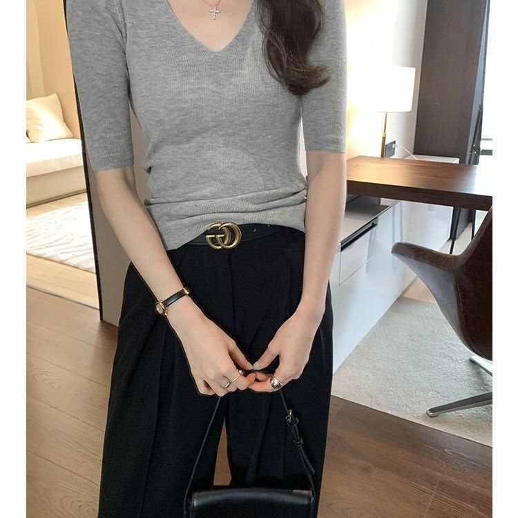 Designed V Neck Slightly See-Through Mid-Sleeve Knitwear for Women, Slim and Versatile Short-Sleeved Top, Summer New Pure Color