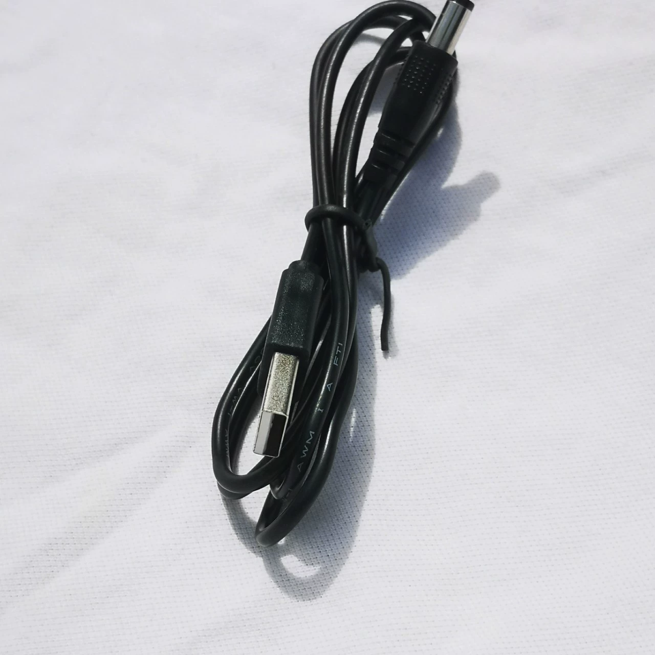 Производитель кабель USB на 1 метр DC зарядки 2A подходит для Huawei Xiaomi fascia gun usb data cable on credit