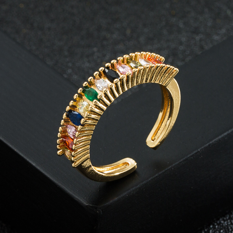 Nuevo Anillo Arcoíris De Apertura De Circón De Color Dorado Chapado En Cobre De Moda display picture 4