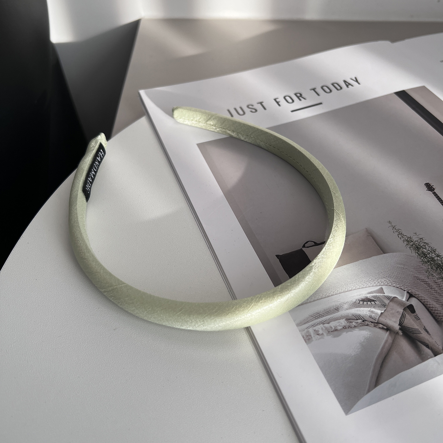 Exquisite Satin Headband For Women Solid Colour Minimalist Style_voghion.com