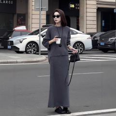 高级感老钱风灰色坑条前短后长毛衣套装女针织半裙两件套女秋季