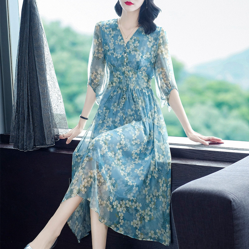 69206休暇旅行のスカートの長いスカートの绢糸の花のシルクのワンピースの気質のハイエンドの婦人服の卸売り|undefined