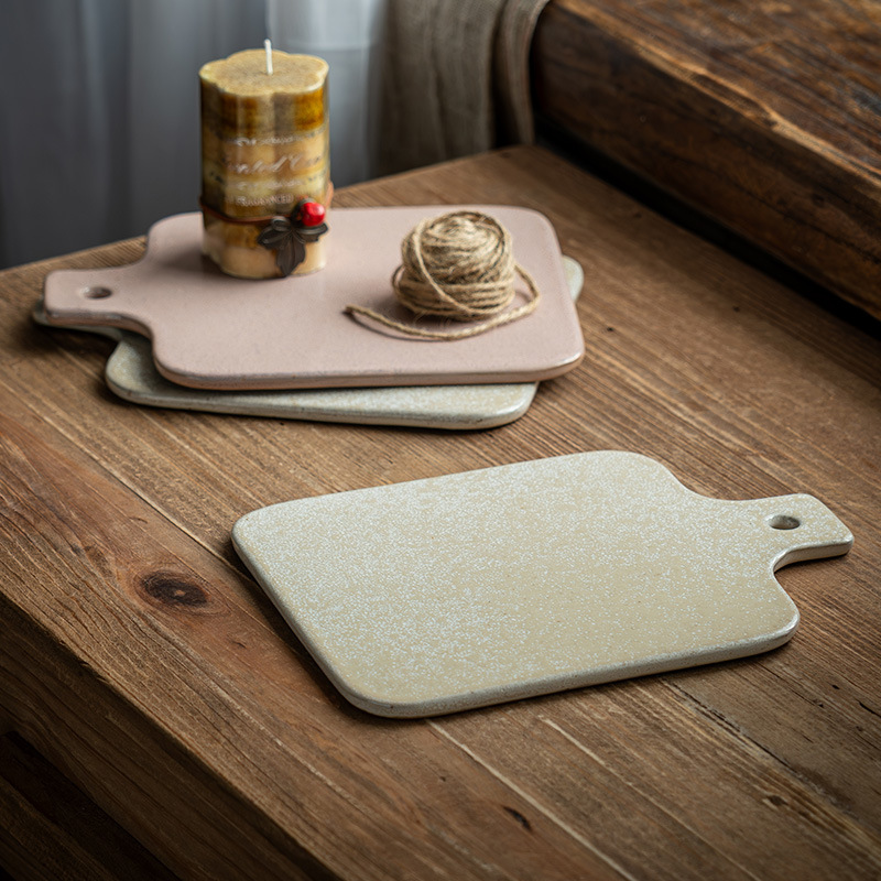 [Simple y duradero] Bandeja de cerámica de 8 pulgadas, plato de carne occidental, plato de postre para el hogar, tablero de pan, tapete anti-escaldado