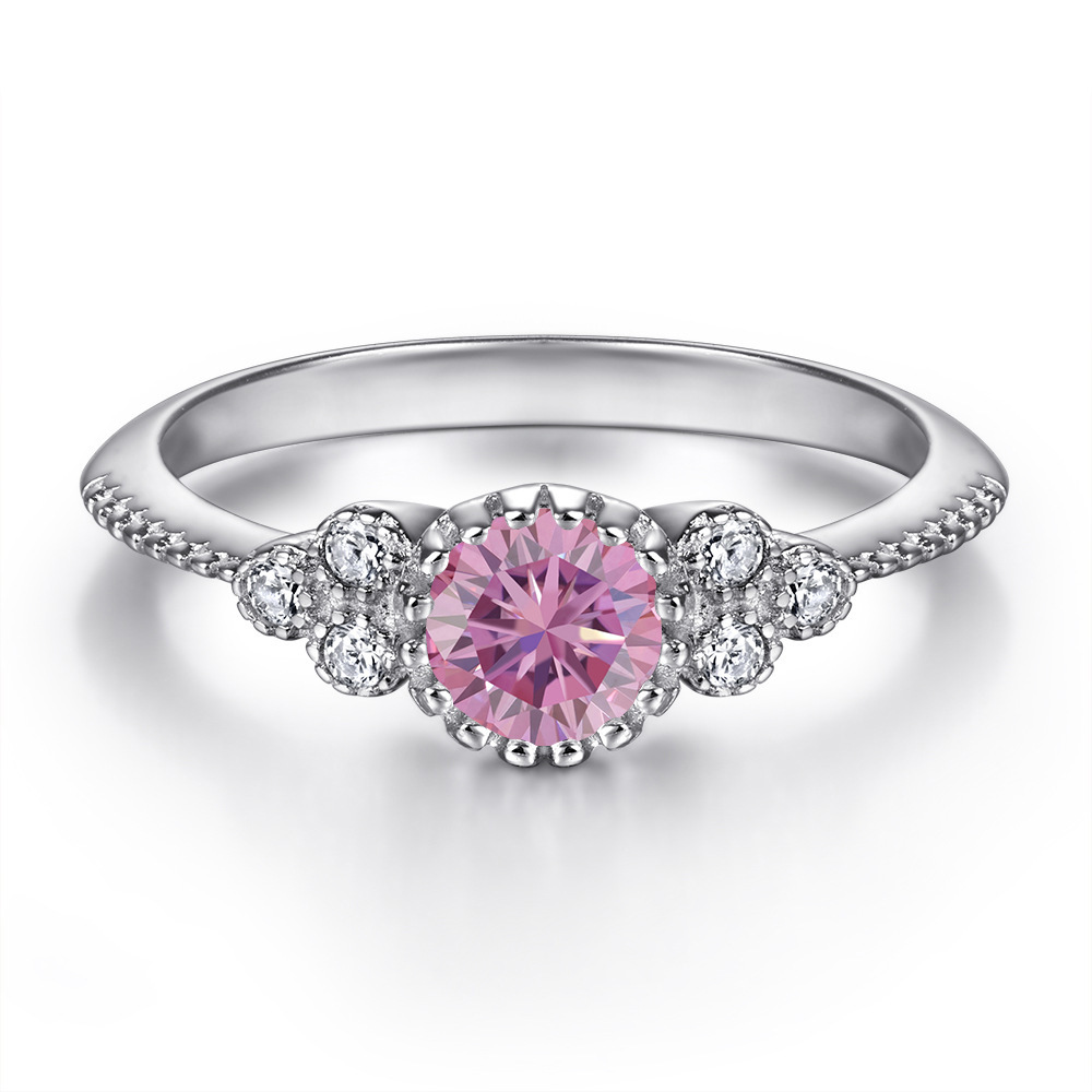 Anillo de plata esterlina s925 in color moissanita índice anillo de mujer amazon 0.5 quilates anillo de diamantes fabricantes al por mayor