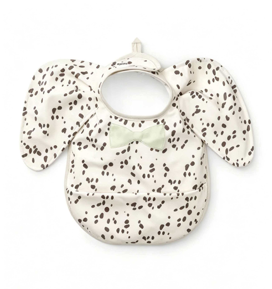 녹색 도트 보타이