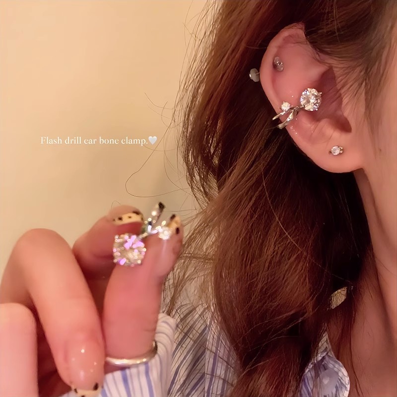 Clip de orejas de zircón ultra brillante para mujeres ligero de lujo de alto nivel sin agujeros de orejas, clip de hueso de orejas único y hermoso pendientes de orejas