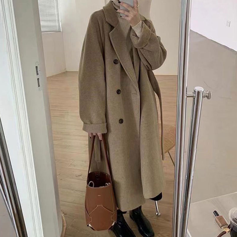 Women's Casual Vintage Style Solid Color Button Double Breasted Coat Woolen Coat display picture 1