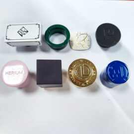源头厂家直销锌合金压铸酒盖香水金属镂空香薰瓶盖子玻璃瓶酒瓶盖