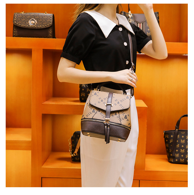 Yeni Omuz Çantası Kadın Moda Baskı Desenli Çok Yönlü Kız Öğrenci Japon Kore Okul Çantası Büyük Kapasiteli Küçük Sırt Çantası_voghion.com