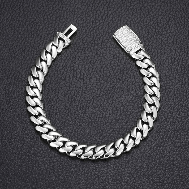 Cuban Chain Bracelet With Zircon Inlay And Gold Plated Finish_voghion.com