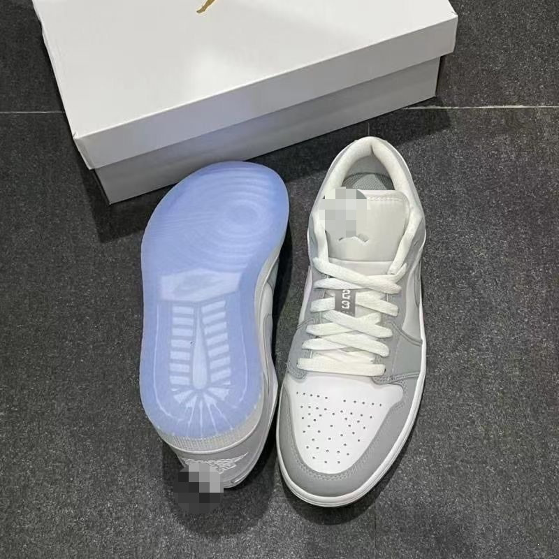 &1 Gray and white unisex low-top retro trendy versatile sports and casual basketball shoes