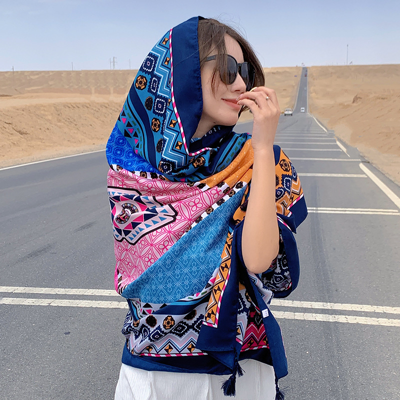 Spring, Autumn Season Women's Casual Elegant Argyle Cotton And Linen Shawl