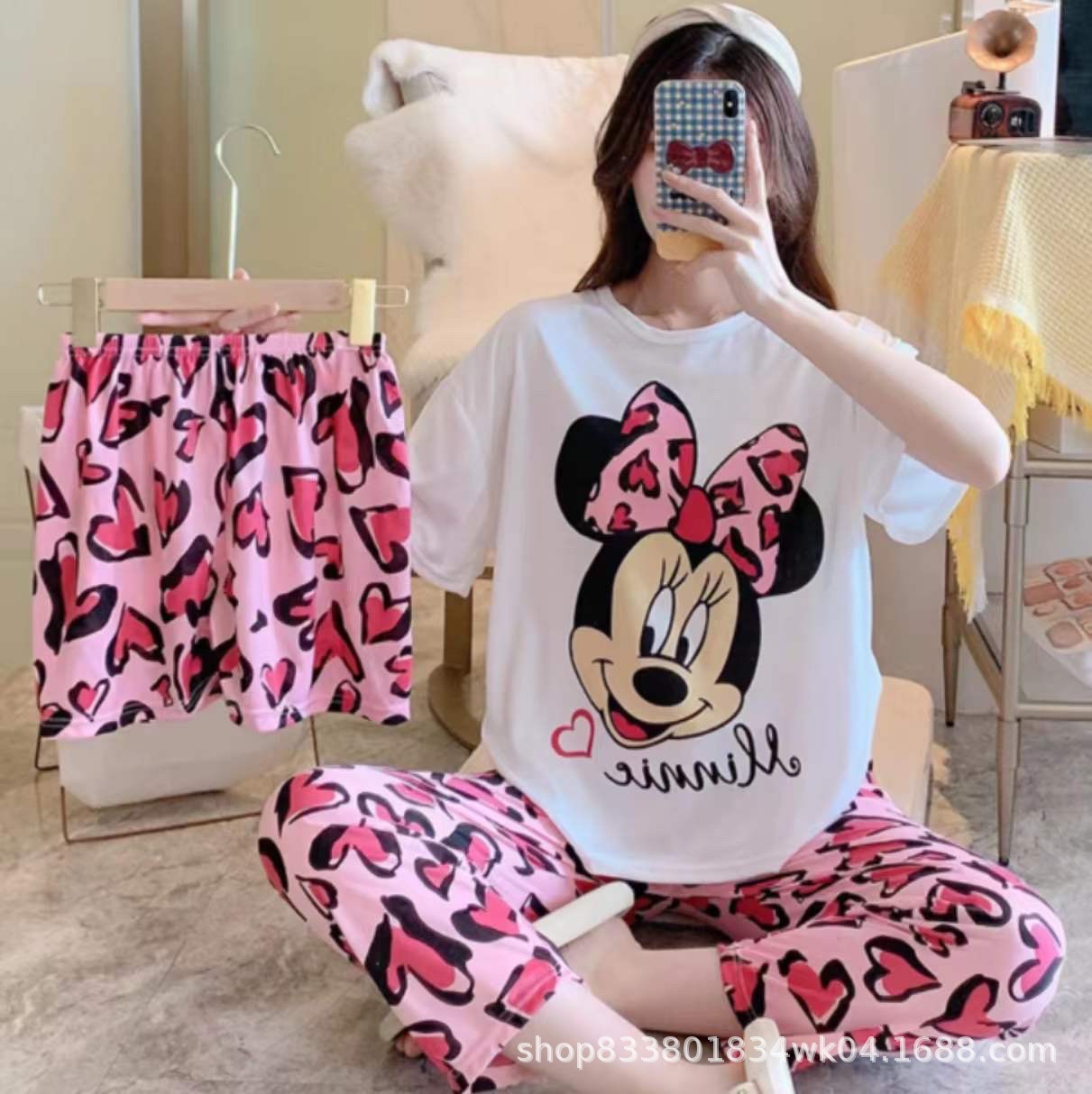 Pijamas transfronterizos de leche de verano pantalones de manga corta tres piezas de dibujos animados lindos ropa de hogar de comercio exterior de labu