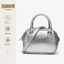 UR���g����yɫ����С���n��2025�¿�Ů�����s�ٴ������С�A��