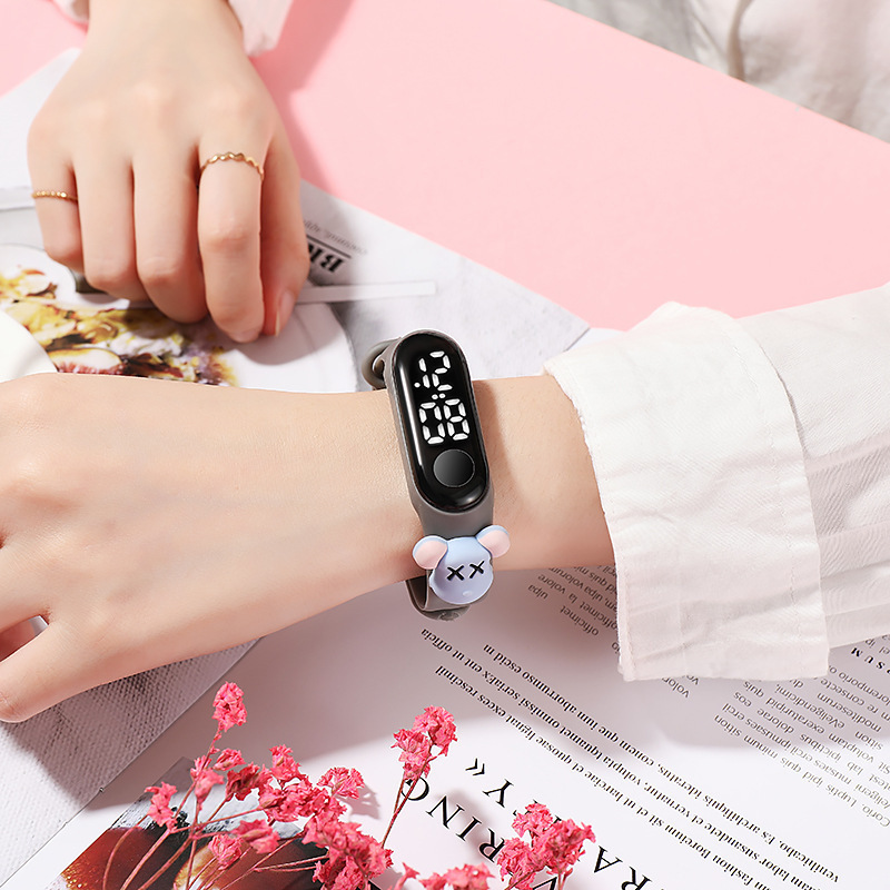 Doll bracelet