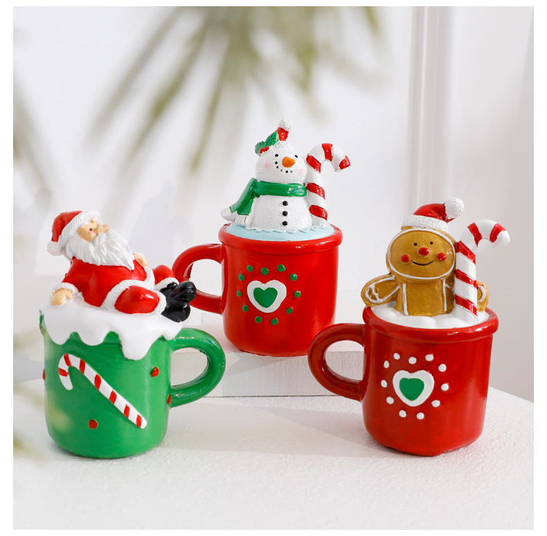 Santa Claus Resin Figurine – Handcrafted Christmas Decoration, Festive Tabletop Display & Gift For Home/Office (Set Of 3, 10cm Tall)​_voghion.com