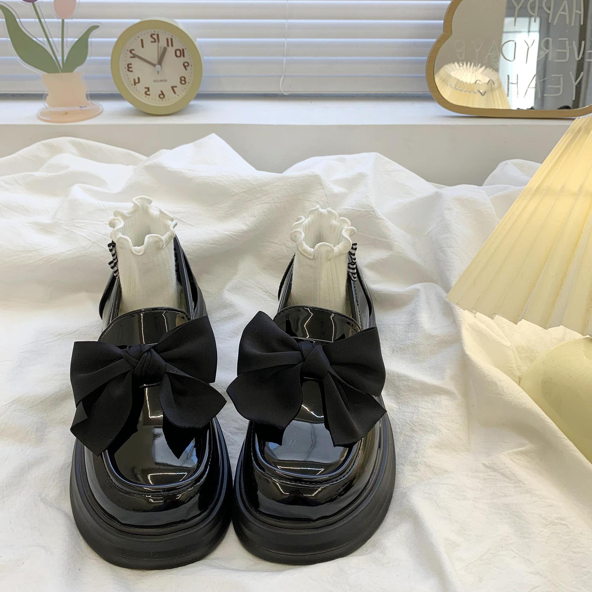 Black retro fashionable Mary Jane shoes English style with bow…