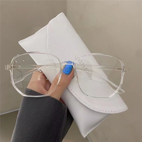 32057 Transparent Black Frame Glasses for Women, Suitable for Pale Face, Reduces Face Size for Larger Faces, Prescription Glasses