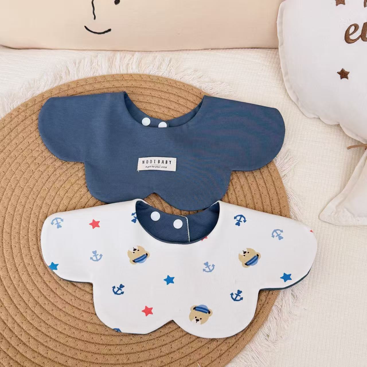 Baby Saliva Towel Christmas Male and Female Baby Newborn Feeding Bib Pure Cotton Bib Double-Sided Petal New Style