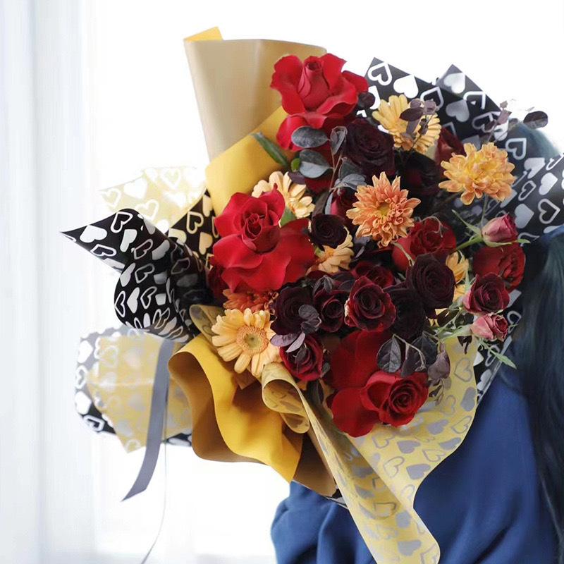 Li Zhi Ran agua de niebla pequeña cara de amor papel de embalaje de flores papel de niebla papel Han Su papel de embalaje de ramo