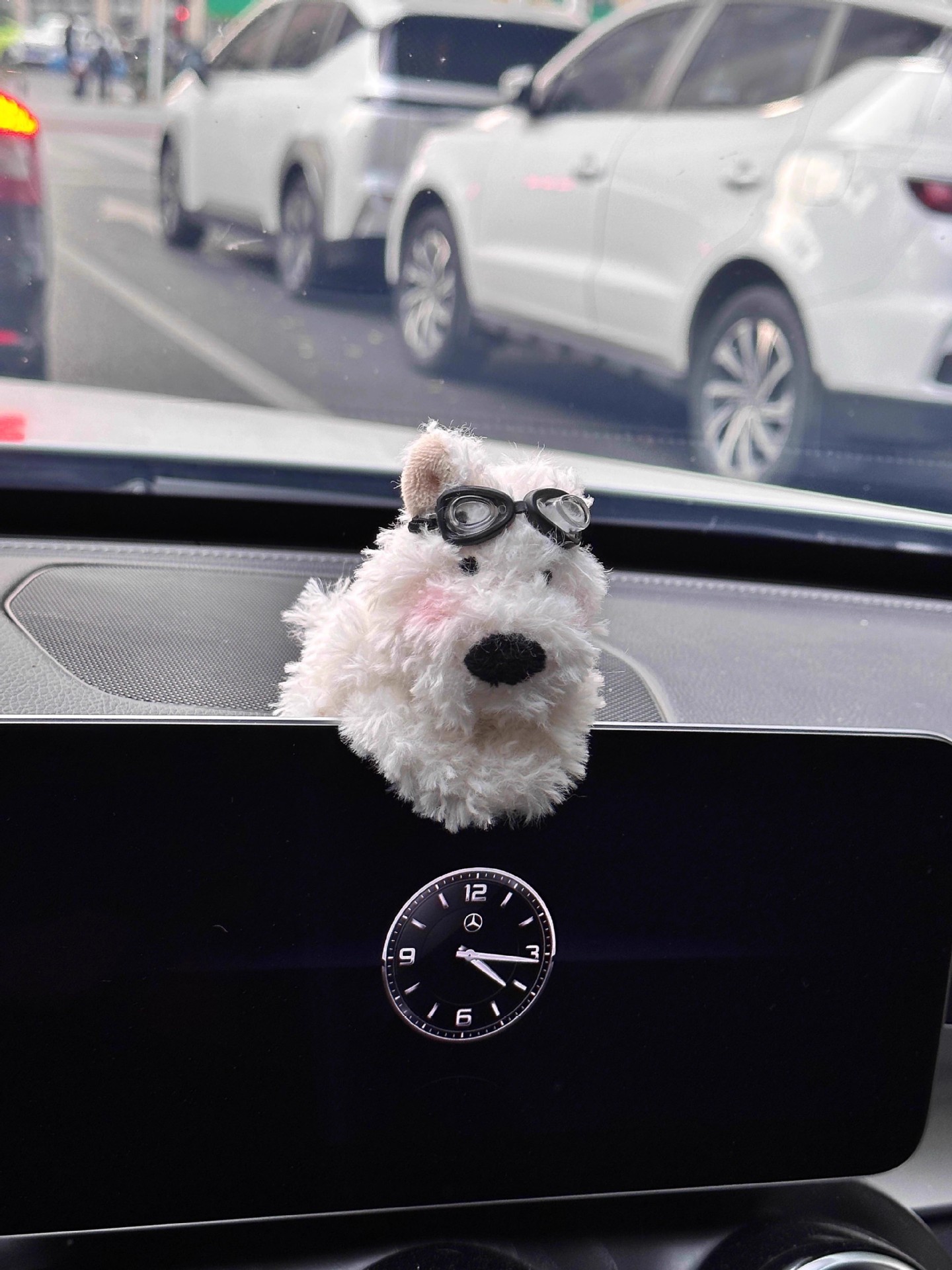 West Highland Car Screen Ornament, Doodle-Style Puppy Car Dashboard Screen Decoration, Car Interior Accessory, Christmas Gift